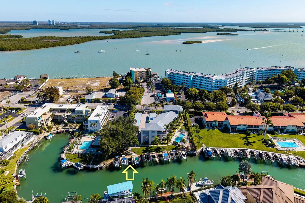 1136 Bald Eagle Drive Marco Island FL 34145