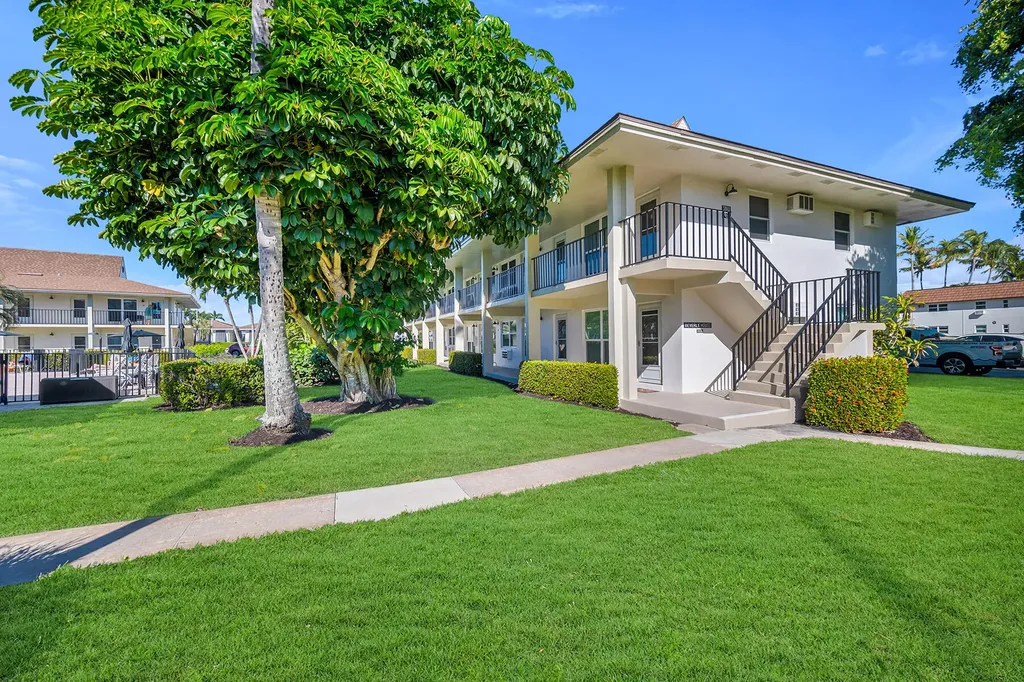 235 Seaview Court Marco Island FL 34145