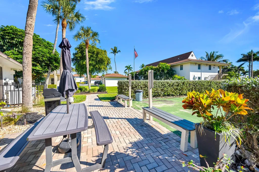 235 Seaview Court Marco Island FL 34145