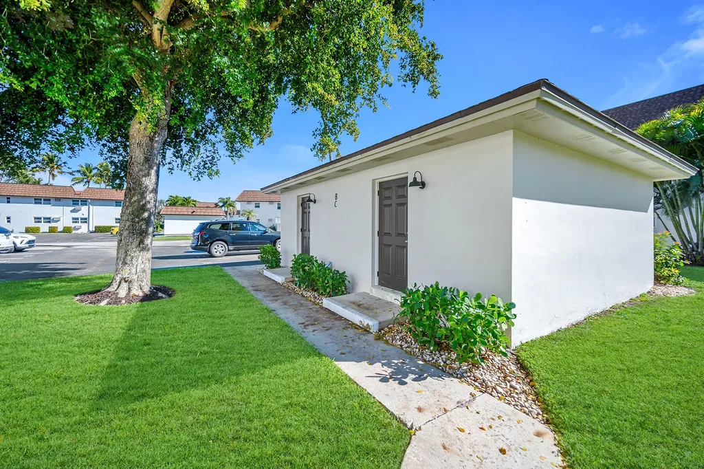 235 Seaview Court Marco Island FL 34145