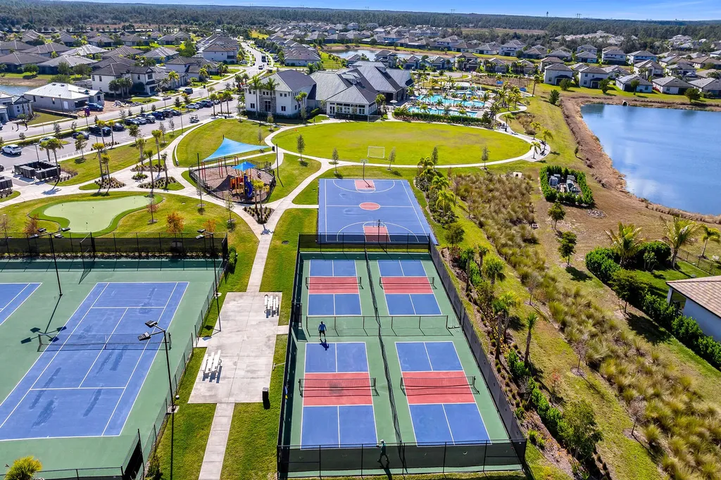 11200 Canopy Loop Fort Myers FL 33913