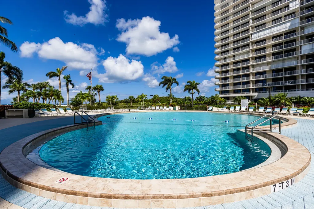 260 Seaview Court Marco Island FL 34145