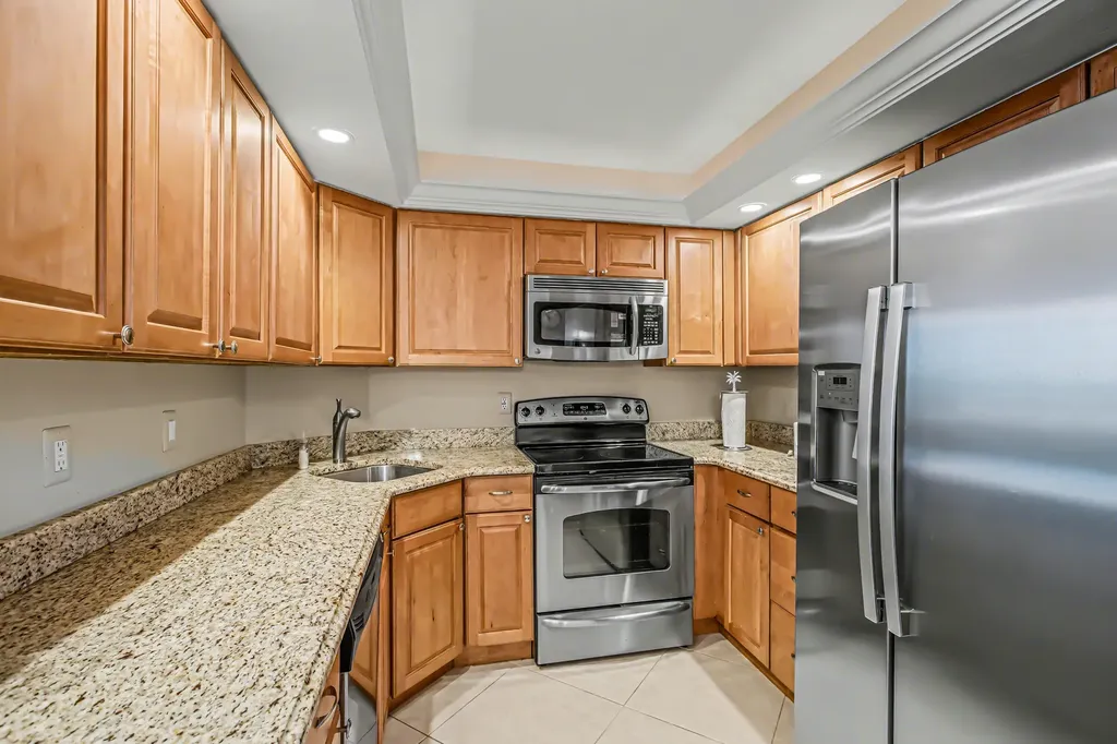 260 Seaview Court Marco Island FL 34145