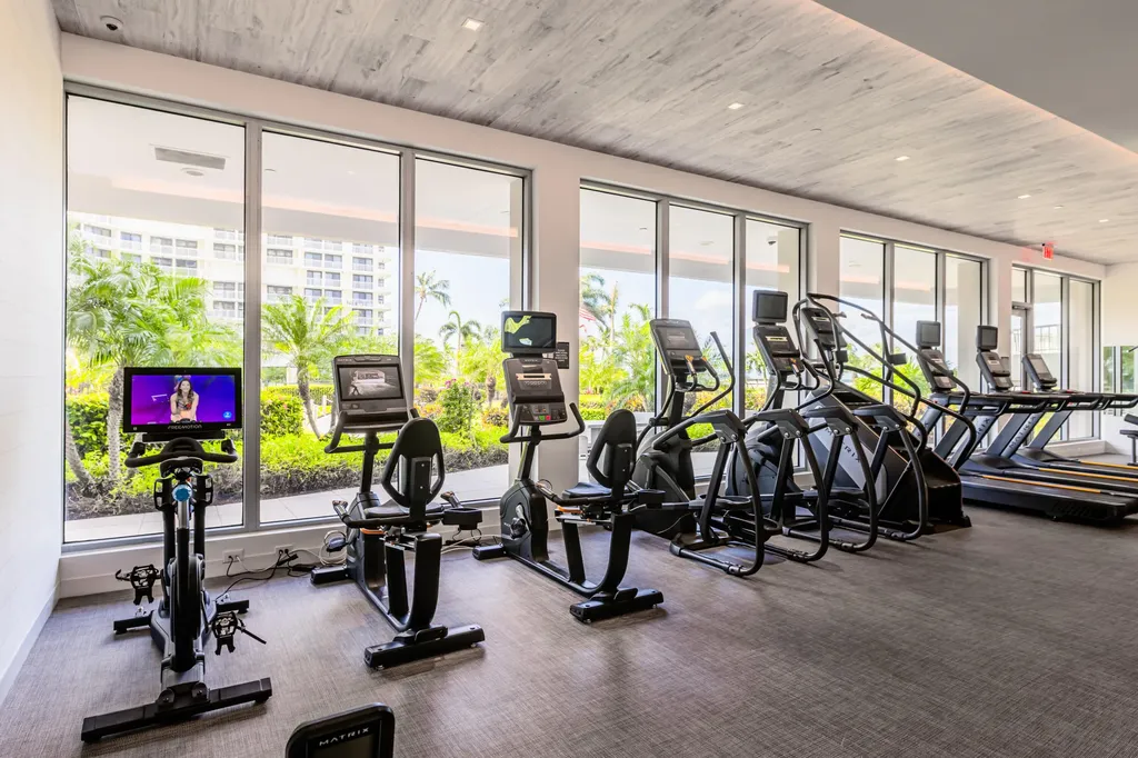 260 Seaview Court Marco Island FL 34145