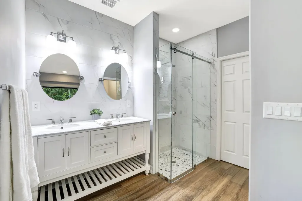 910 Ivory Court Marco Island FL 34145