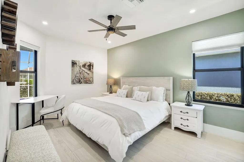 910 Ivory Court Marco Island FL 34145