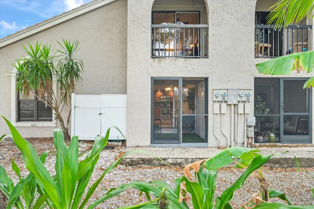 940 Augusta Boulevard Naples FL 34113