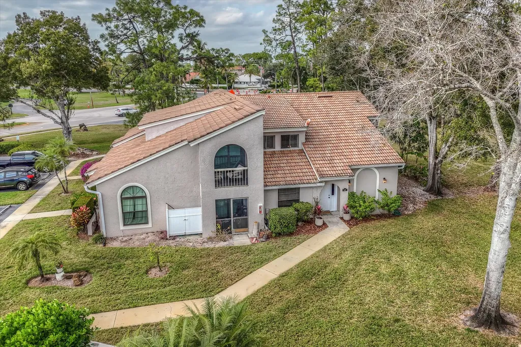 940 Augusta Boulevard Naples FL 34113