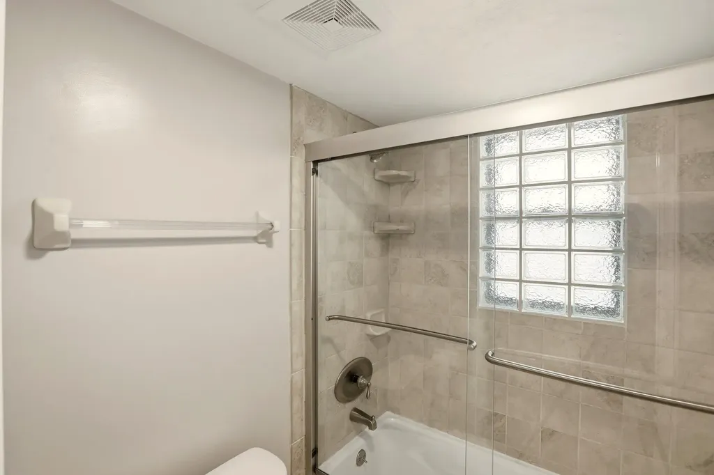 1085 Bald Eagle Drive Marco Island FL 34145