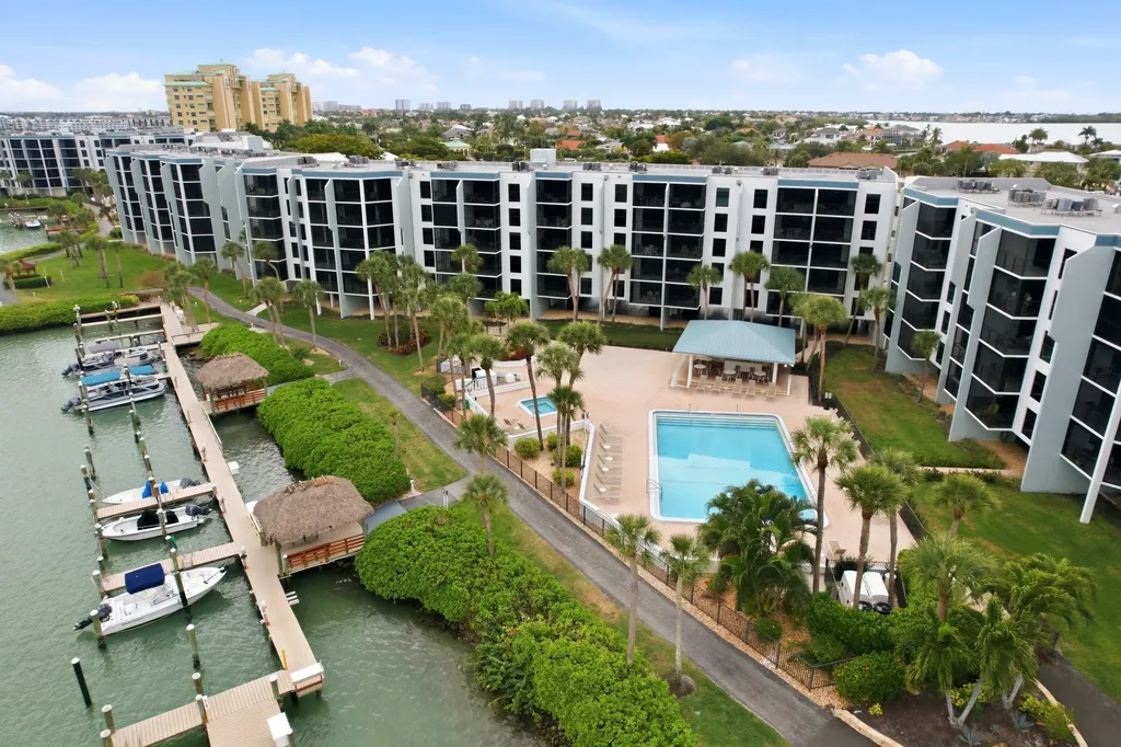 1085 Bald Eagle Drive Marco Island FL 34145