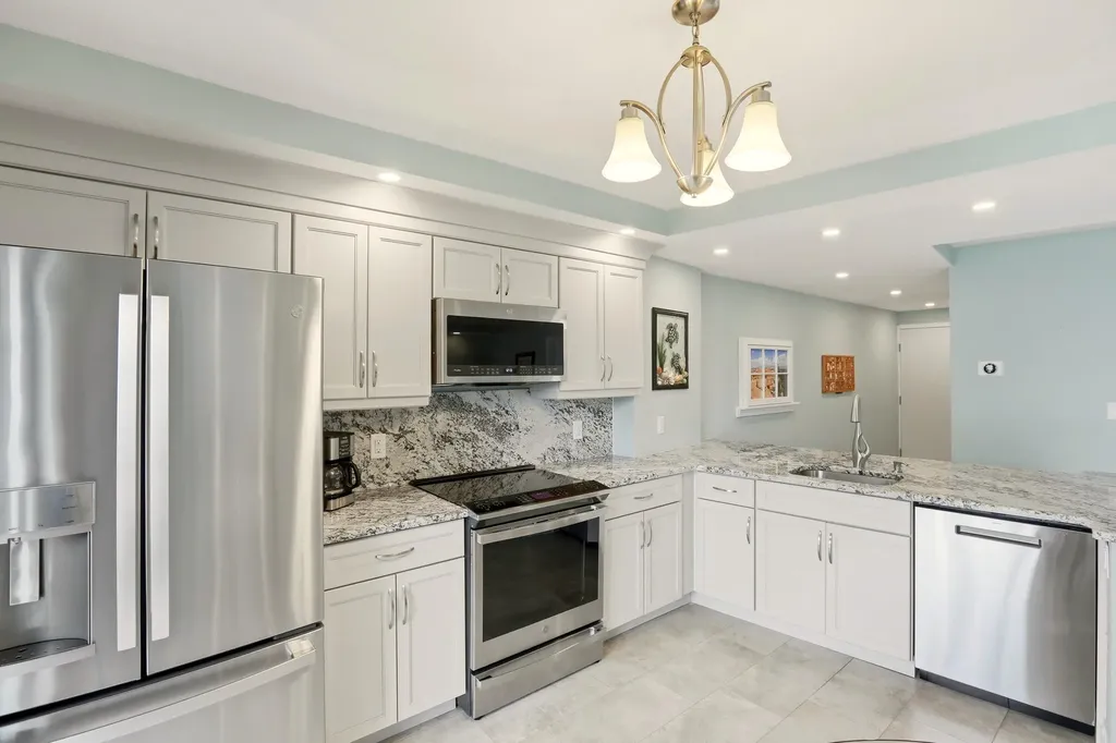 1085 Bald Eagle Drive Marco Island FL 34145