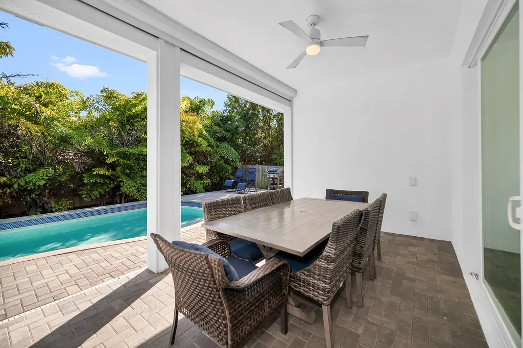 445 S Heathwood Drive Marco Island FL 34145