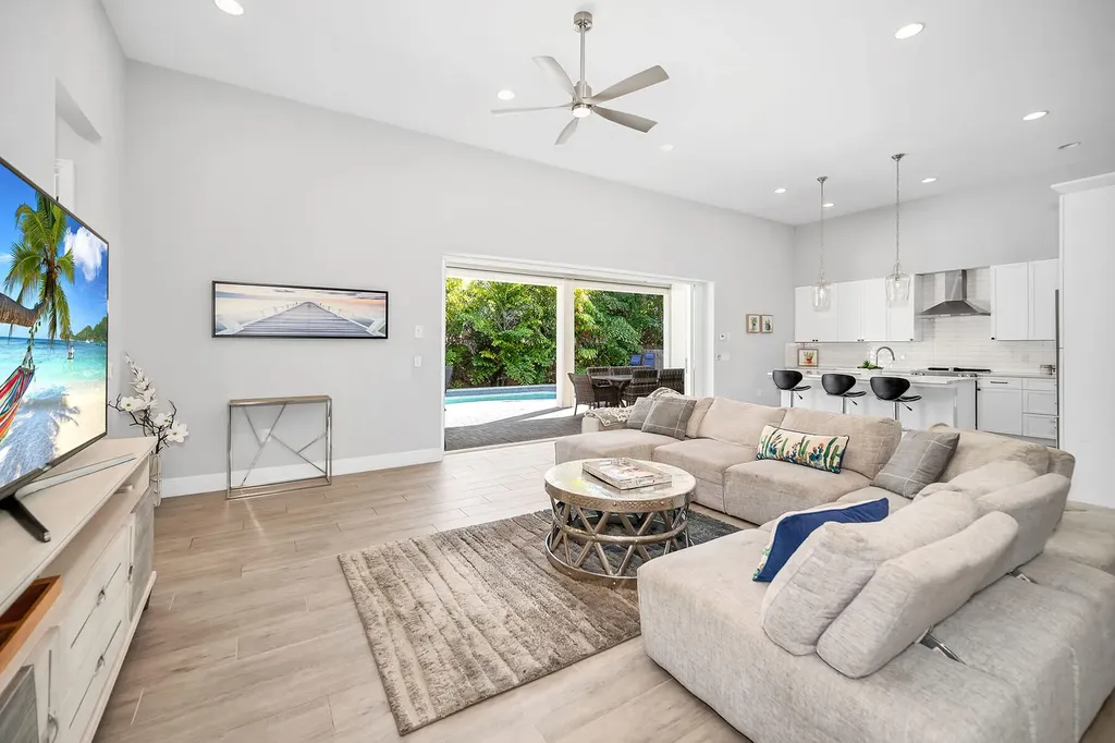 445 S Heathwood Drive Marco Island FL 34145