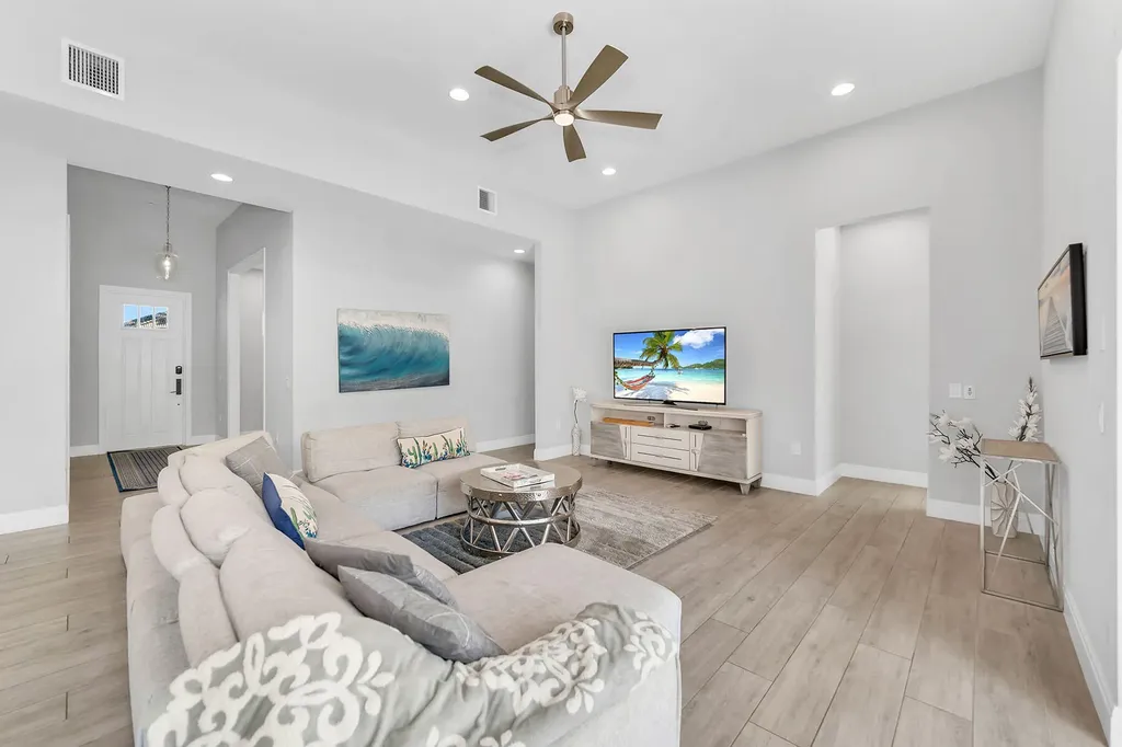 445 S Heathwood Drive Marco Island FL 34145