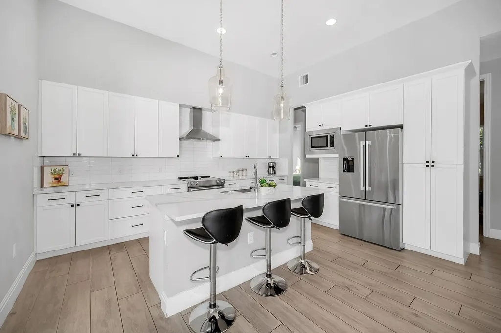 445 S Heathwood Drive Marco Island FL 34145