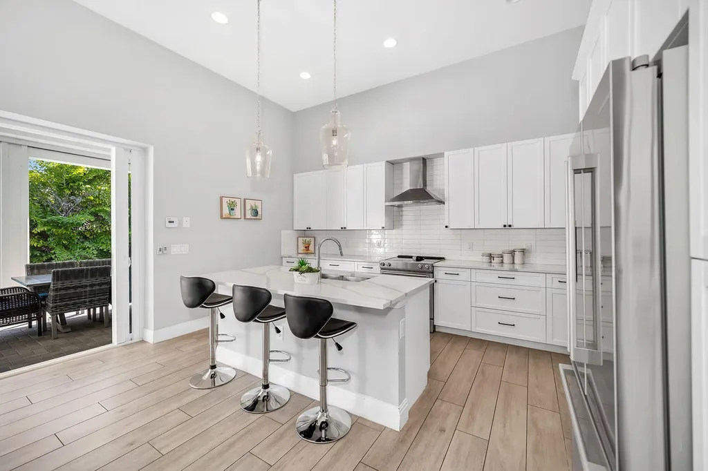 445 S Heathwood Drive Marco Island FL 34145