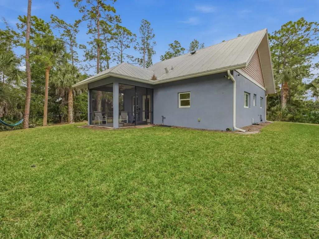 2053 17th Street SW Naples FL 34117