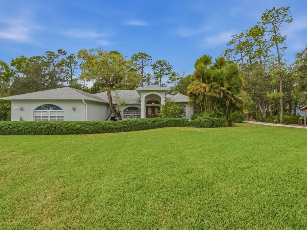 2053 17th Street SW Naples FL 34117