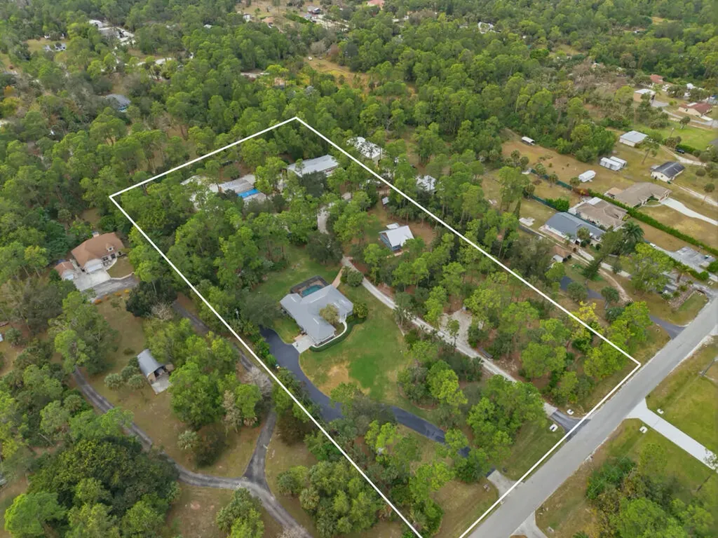 2053 17th Street SW Naples FL 34117