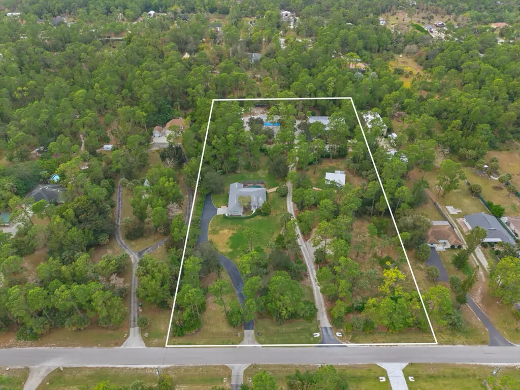 2053 17th Street SW Naples FL 34117