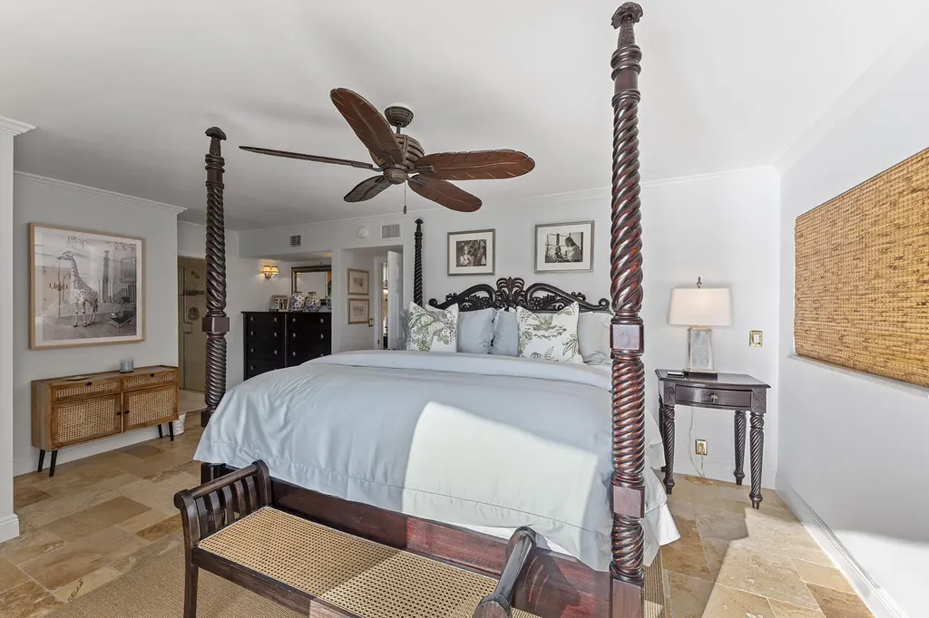 1204 Edington Marco Island FL 34145