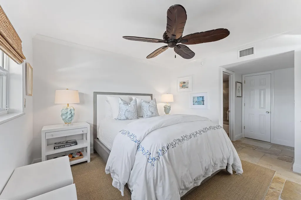 1204 Edington Marco Island FL 34145