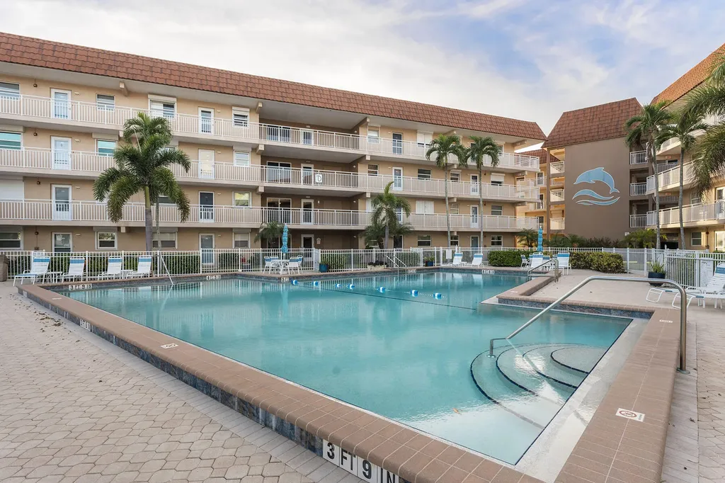 1204 Edington Marco Island FL 34145