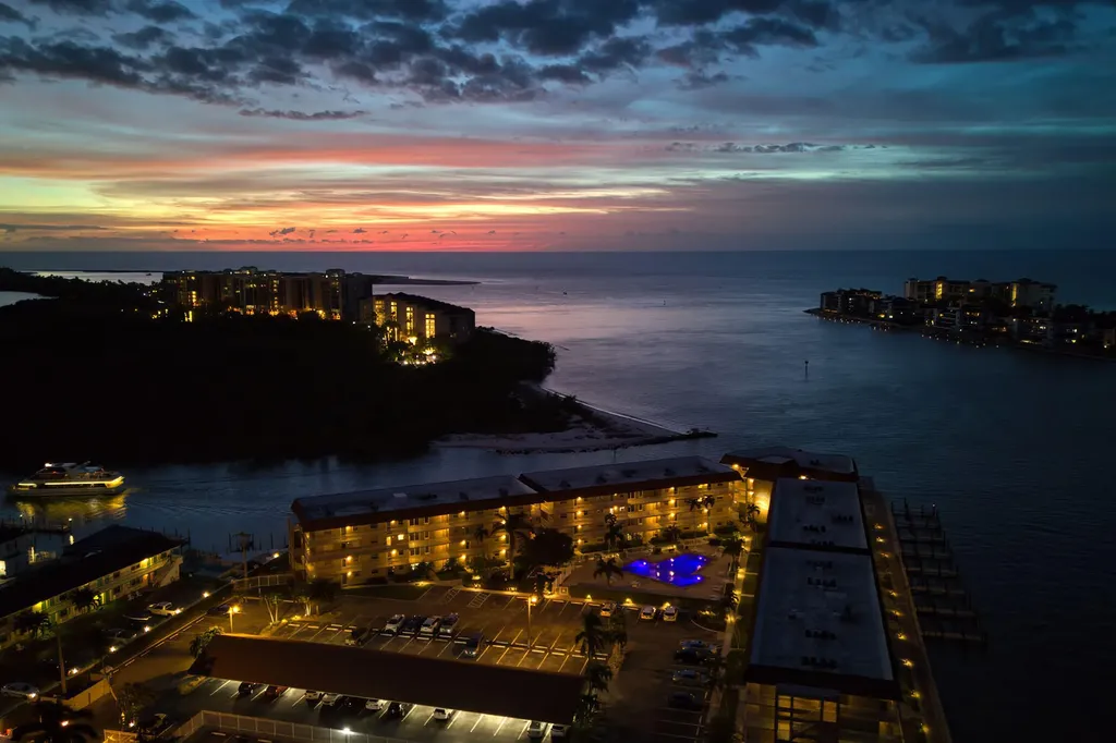 1204 Edington Marco Island FL 34145