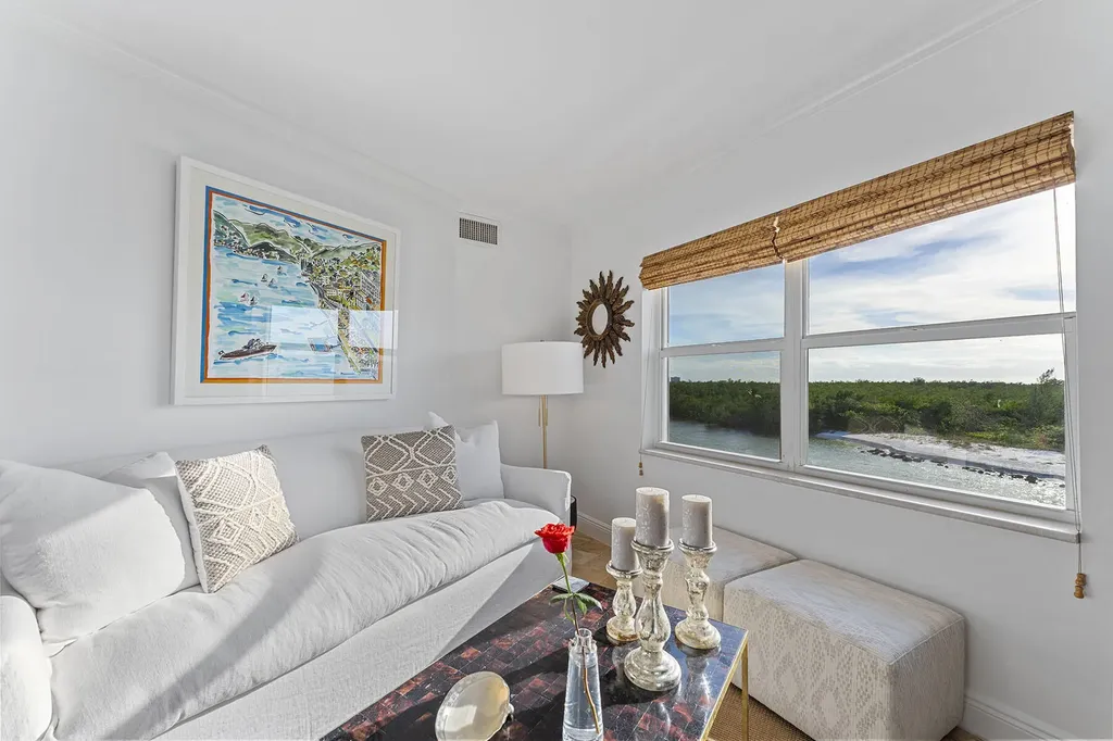 1204 Edington Marco Island FL 34145