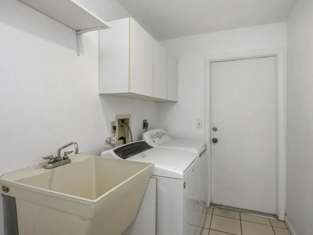 53 Madagascar Court Marco Island FL 34145