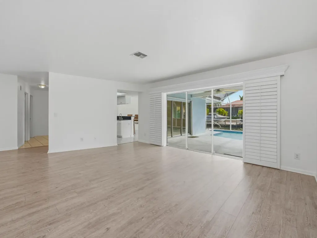 53 Madagascar Court Marco Island FL 34145