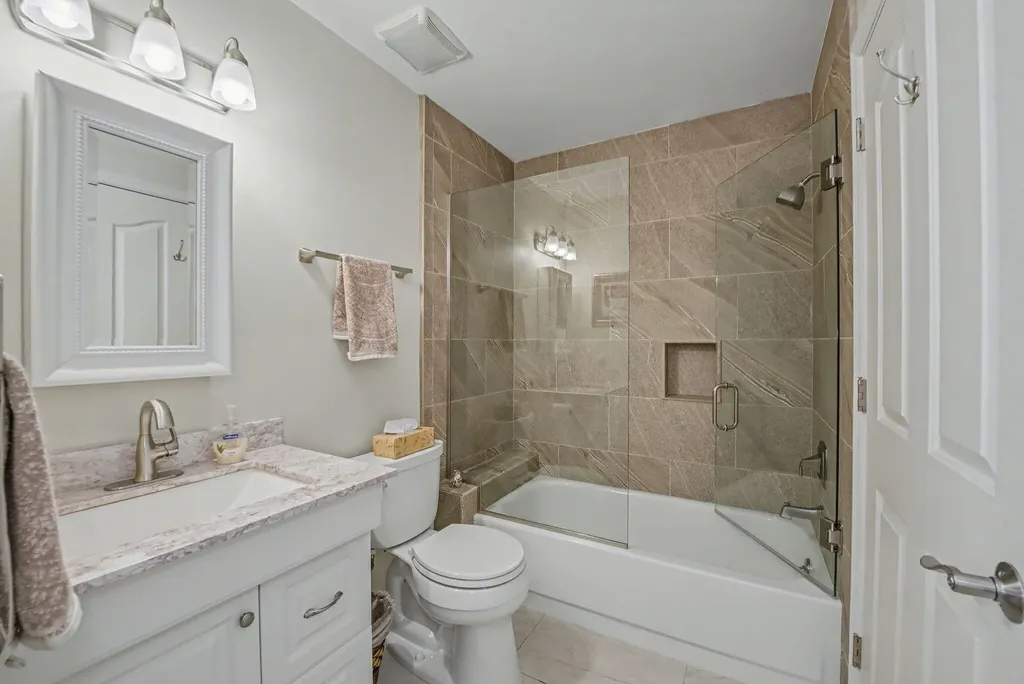 110 Tanglewood Court Naples FL 34113