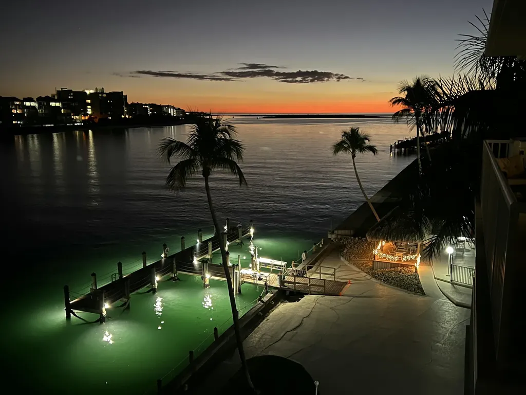 60 W Pelican Street W Naples FL 34113