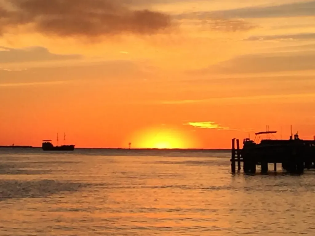 60 W Pelican Street W Naples FL 34113