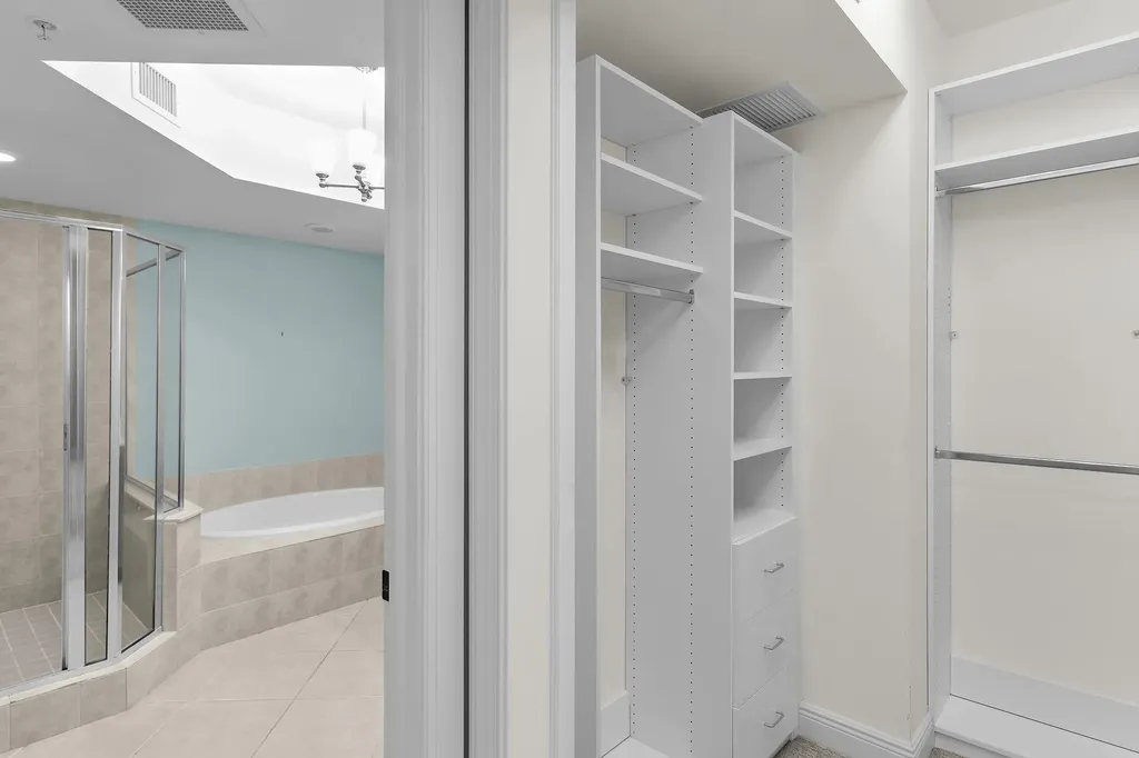 1065 Borghese Lane Naples FL 34114