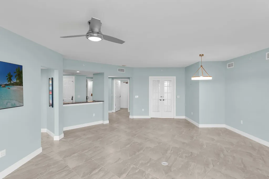 1065 Borghese Lane Naples FL 34114