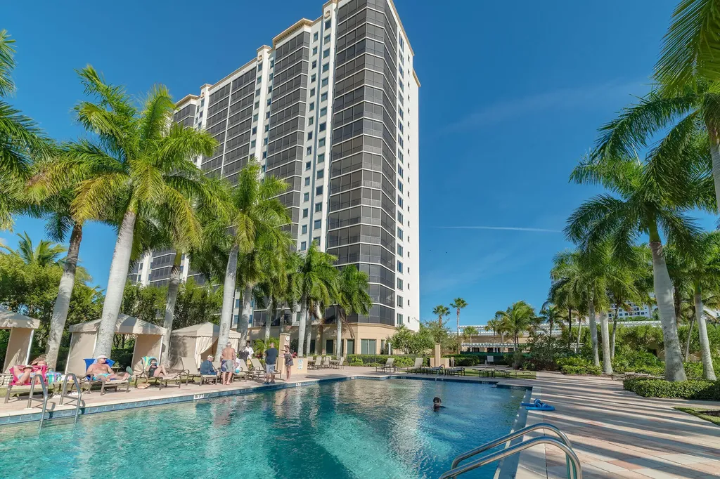 1065 Borghese Lane Naples FL 34114