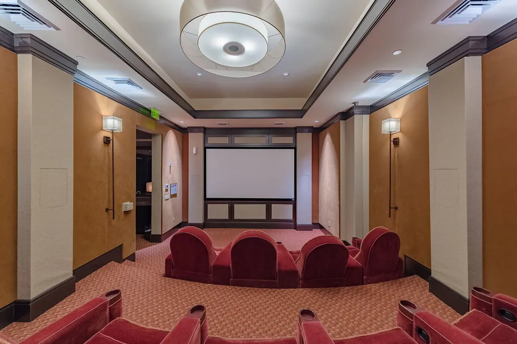 1065 Borghese Lane Naples FL 34114