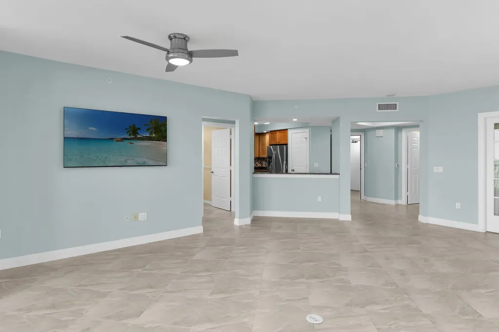 1065 Borghese Lane Naples FL 34114