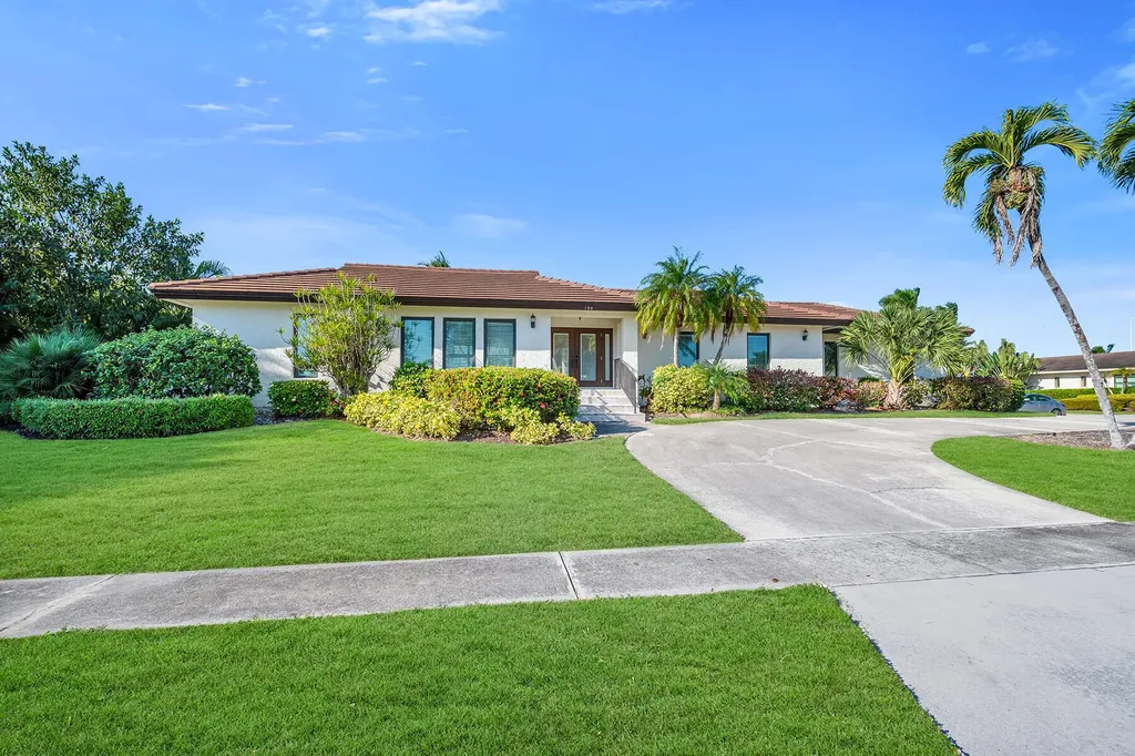 190 Dan River Court Marco Island FL 34145