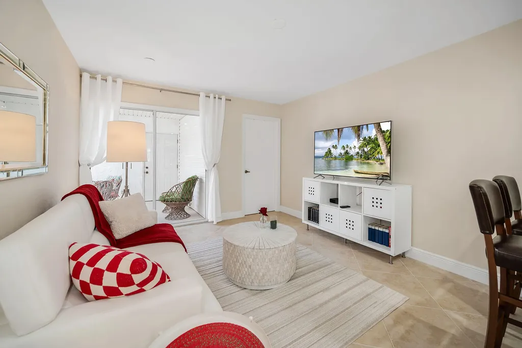 466 Bristle Cone Lane Naples FL 34113