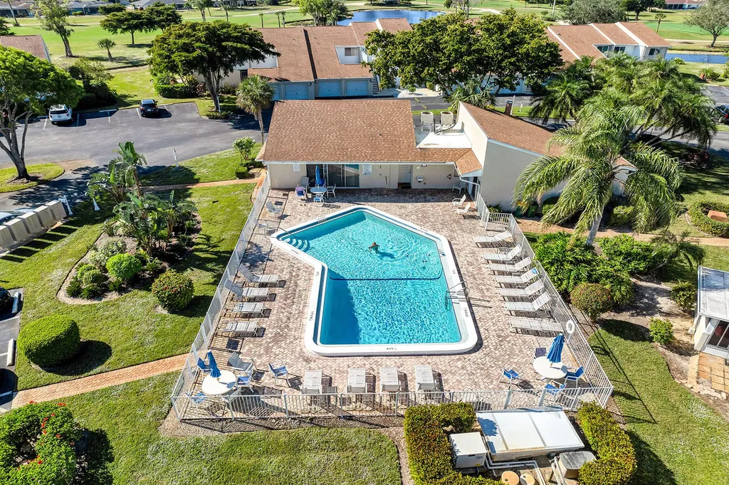 466 Bristle Cone Lane Naples FL 34113