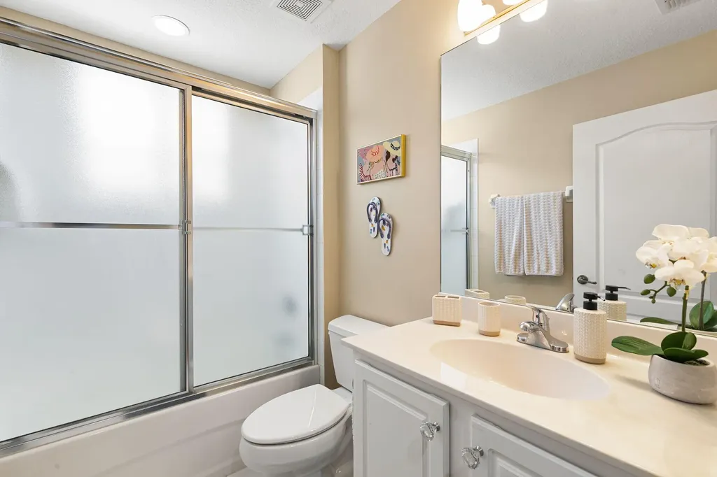 6820 Sterling Greens Place Naples FL 34104