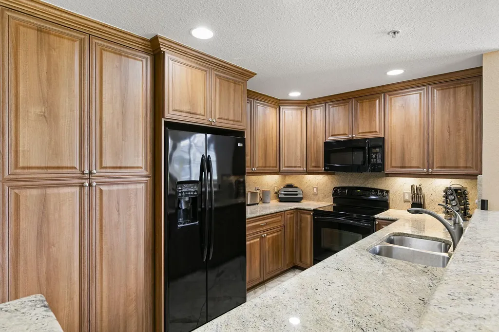 6820 Sterling Greens Place Naples FL 34104