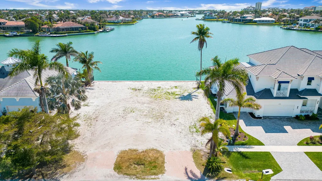 1293 Winterberry Drive Marco Island FL 34145