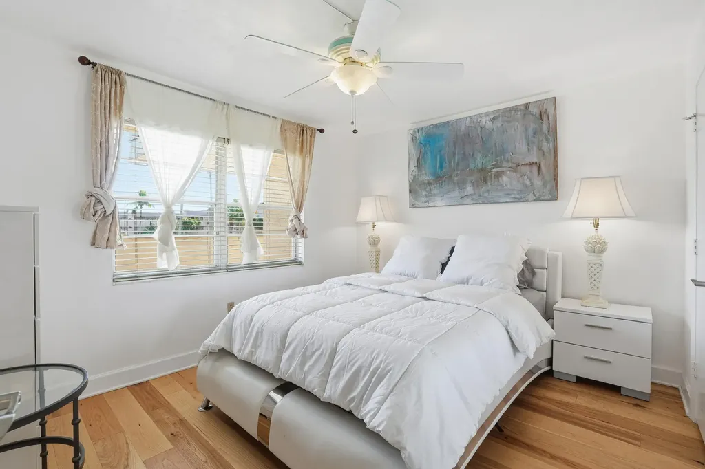 499 Forest Lakes Boulevard Naples FL 34105