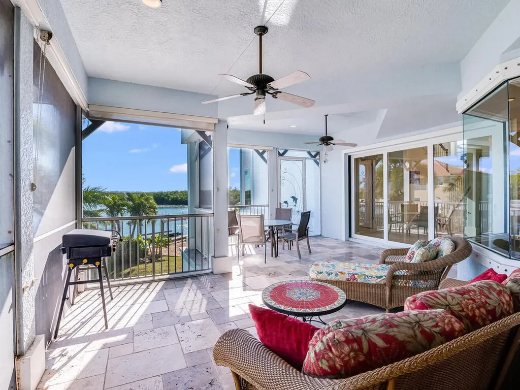 167 San Salvador Street Naples FL 34113