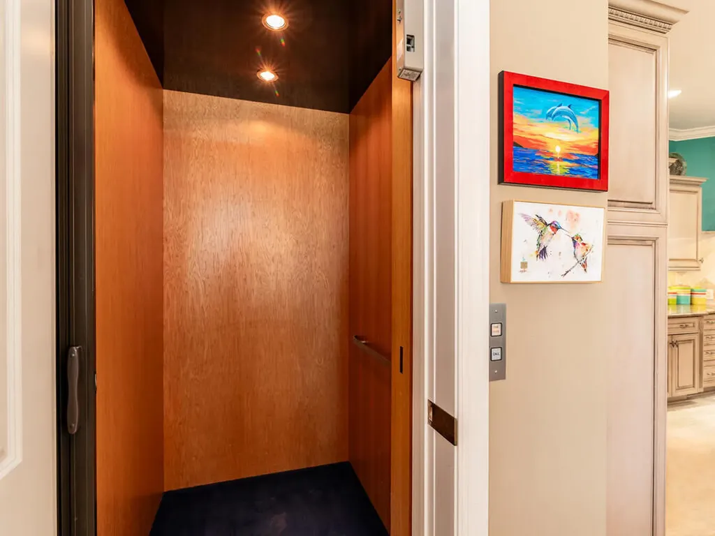 167 San Salvador Street Naples FL 34113