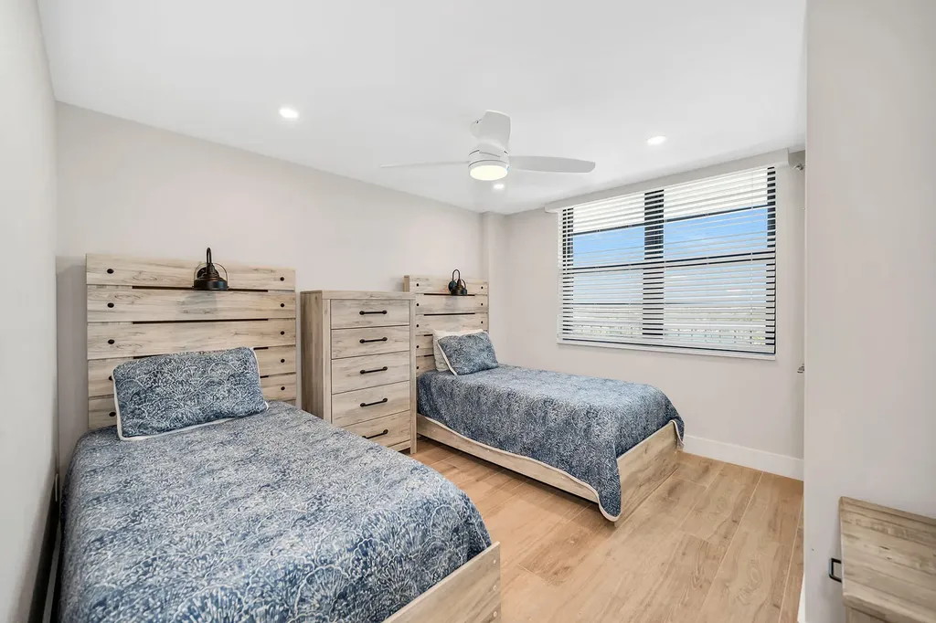 380 Seaview Court Marco Island FL 34145