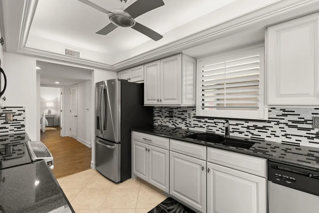 931 Collier Court Marco Island FL 34145